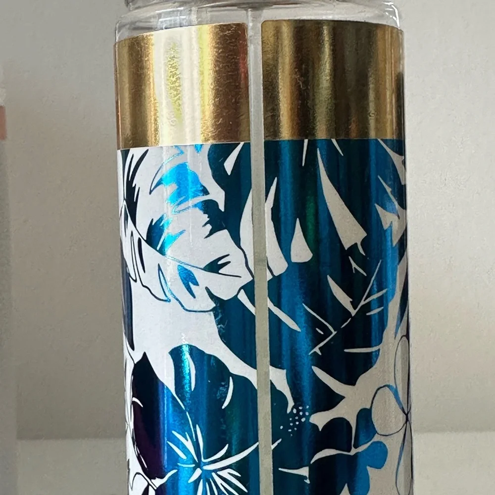 Rogue Love by Rihanna, Tommy Bahama & Black by Kenneth Cole Body Mist Set - Picture 5 of 8